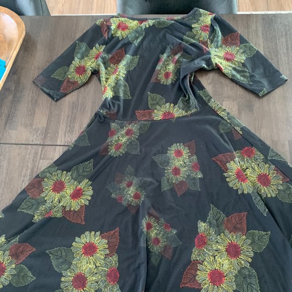 LuLaRoe Sunflower Dress XL - Picture 2 of 2